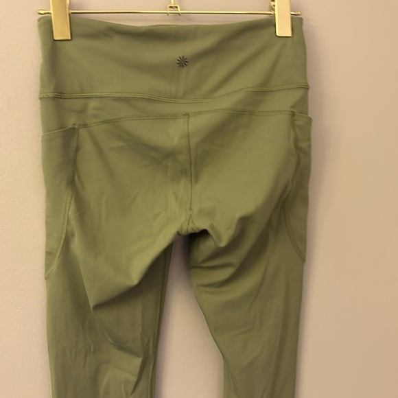 Athleta ULTIMATE STASH POCKET 7/8 TIGHT SIZE MED - Picture 4 of 7